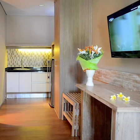 Bali Breezz Hotel Jimbaran  Exterior photo
