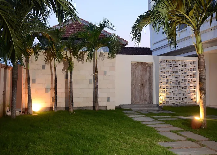 Bali Breezz Hotel